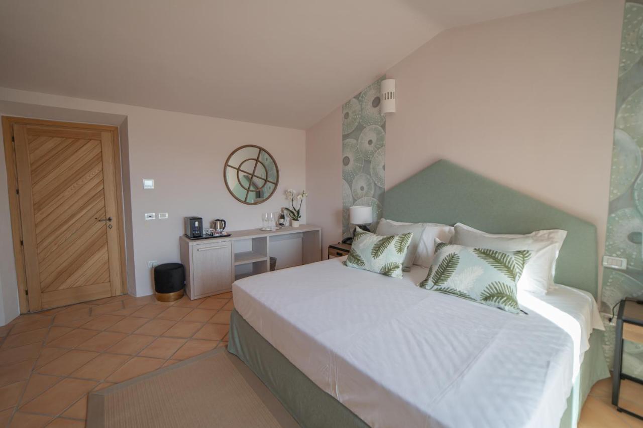 Hotel Borgo Smeraldo Арцахена Екстериор снимка