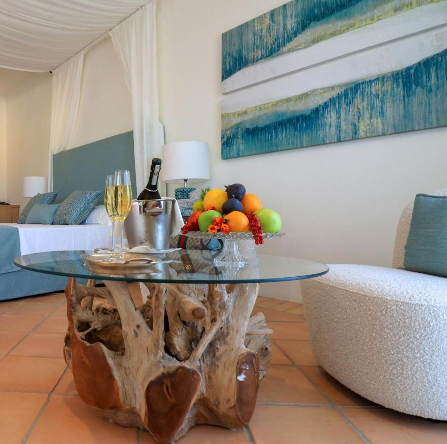 Hotel Borgo Smeraldo Арцахена Екстериор снимка