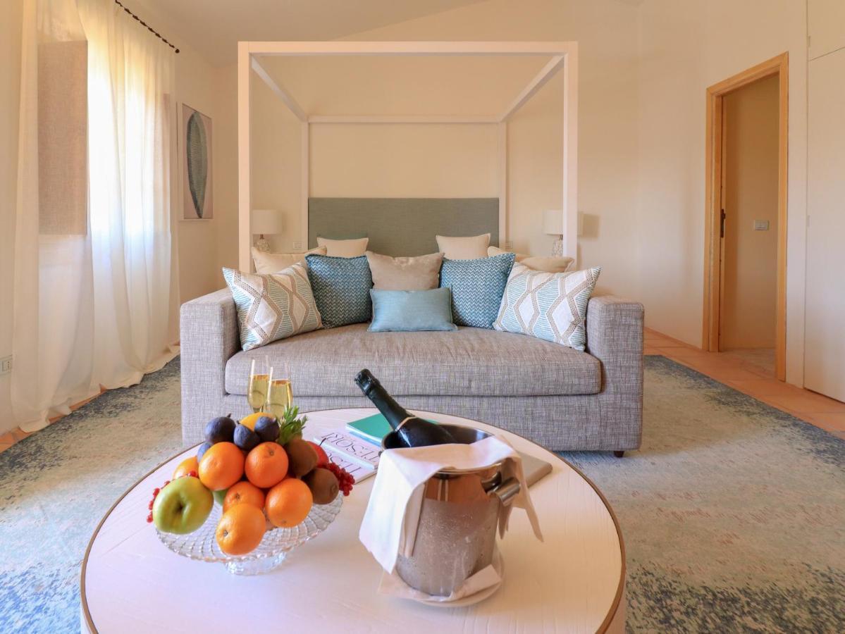 Hotel Borgo Smeraldo Арцахена Екстериор снимка