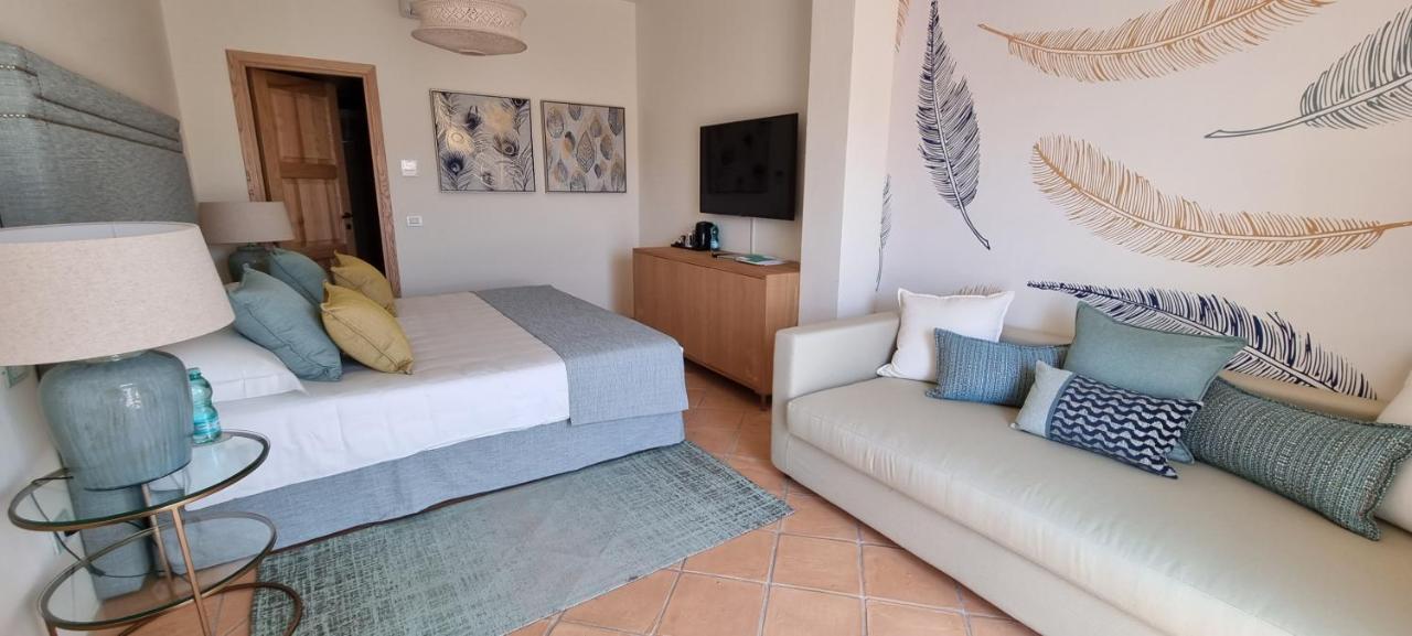 Hotel Borgo Smeraldo Арцахена Екстериор снимка